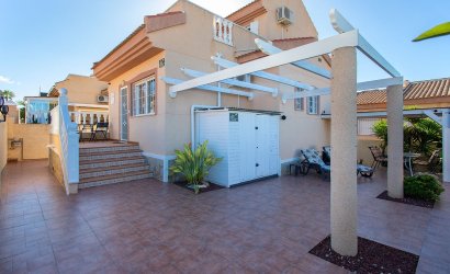 Resale - Villa -
Rojales - Pueblo