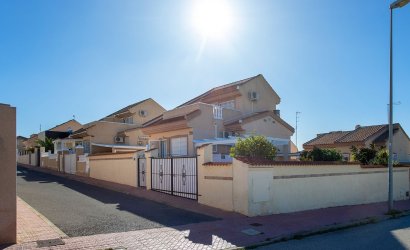 Resale - Villa -
Rojales - Pueblo
