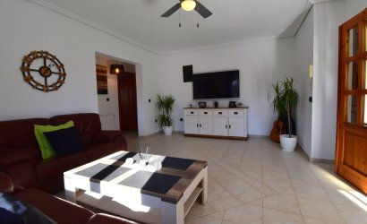 Herverkoop - Villa -
Orihuela Costa - Los Balcones