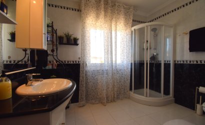 Herverkoop - Villa -
Orihuela Costa - Los Balcones