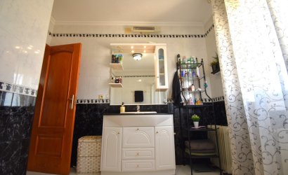 Herverkoop - Villa -
Orihuela Costa - Los Balcones