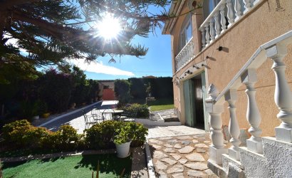 Herverkoop - Villa -
Orihuela Costa - Los Balcones