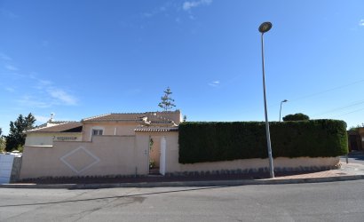 Herverkoop - Villa -
Orihuela Costa - Los Balcones