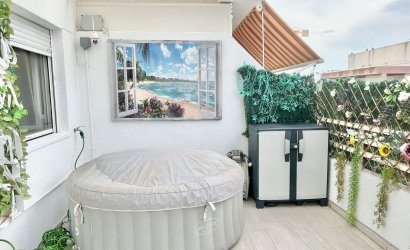 Resale - Apartment -
Torrevieja