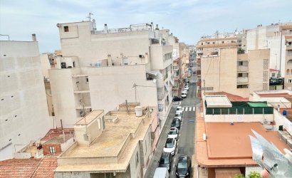 Resale - Apartment -
Torrevieja