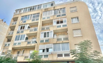 Resale - Apartment -
Torrevieja