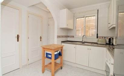 Herverkoop - Herenhuis -
Playa Flamenca