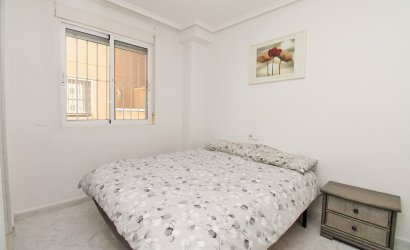 Herverkoop - Herenhuis -
Playa Flamenca