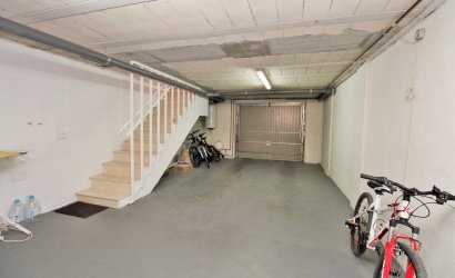 Herverkoop - Herenhuis -
Playa Flamenca