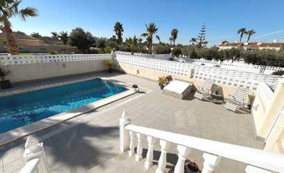Resale - Villa -
Benijofar - Monte Azul