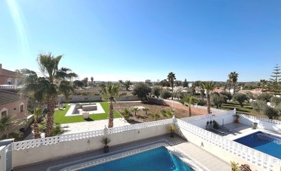 Resale - Villa -
Benijofar - Monte Azul