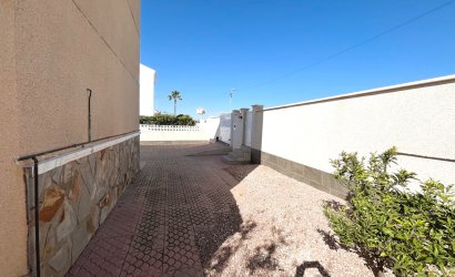 Resale - Villa -
Benijofar - Monte Azul