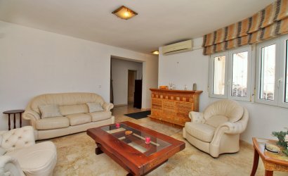 Herverkoop - Villa -
Las Ramblas