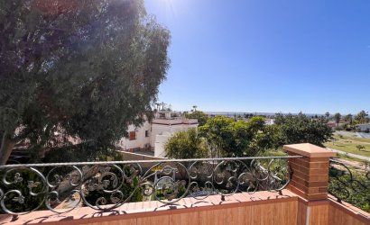 Revente - Villa -
Ciudad Quesada