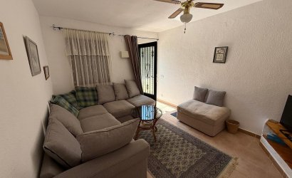 Herverkoop - Finca/Rustic Property -
Castalla