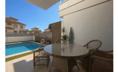 Herverkoop - Villa -
Orihuela Costa - Lomas De Cabo Roig