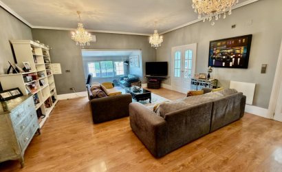 Herverkoop - Villa -
Almoradí - Heredades