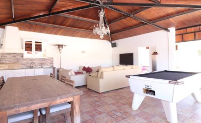 Herverkoop - Villa -
Almoradí - Heredades