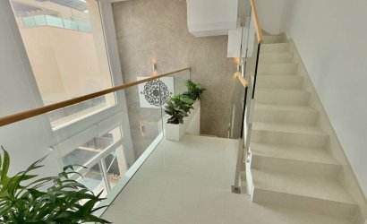 Herverkoop - Villa -
Ciudad Quesada - Pueblo Bravo