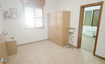 Reventa - Villa -
Aspe