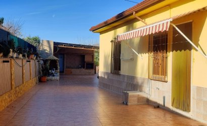 Reventa - Villa -
Aspe