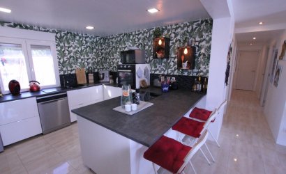 Herverkoop - Country House -
Crevillente