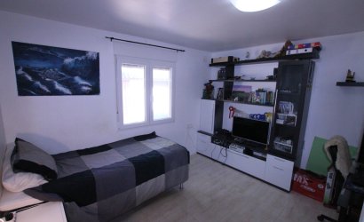 Herverkoop - Country House -
Crevillente