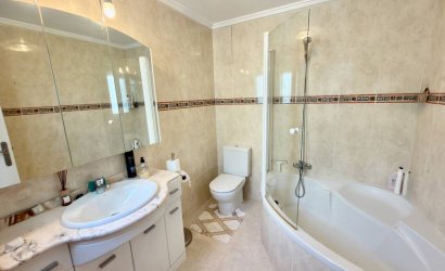 Herverkoop - Villa -
Ciudad Quesada - Doña Pepa