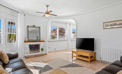 Resale - Villa -
Ciudad Quesada