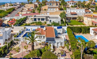 Resale - Villa -
Ciudad Quesada