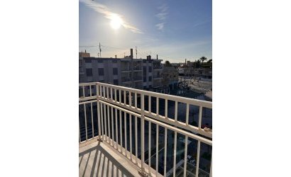 Revente - Apartment -
Pilar de la Horadada - Torre de la Horadada