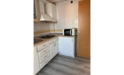 Revente - Apartment -
Pilar de la Horadada - Torre de la Horadada