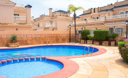 Revente - Villa -
Orihuela Costa - Los Dolses