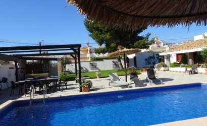 Reventa - Villa -
Orihuela Costa - Lomas De Cabo Roig