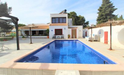 Herverkoop - Villa -
Orihuela Costa - Lomas De Cabo Roig