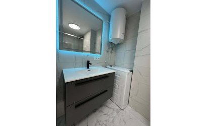 Reventa - Apartment -
Torrevieja - La Veleta