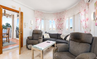 Reventa - Villa -
Torrevieja - Costa Blanca