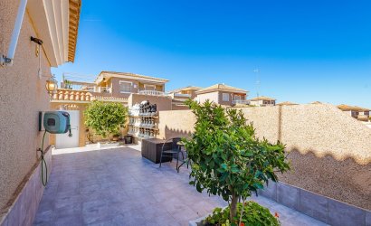 Reventa - Villa -
Torrevieja - Costa Blanca