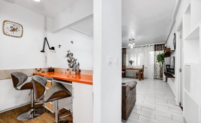 Herverkoop - Town House -
Torrevieja - Calas Blanca