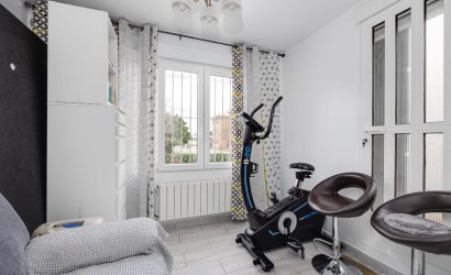 Herverkoop - Town House -
Torrevieja - Calas Blanca