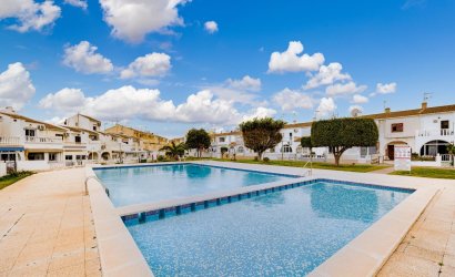 Herverkoop - Town House -
Torrevieja - Calas Blanca