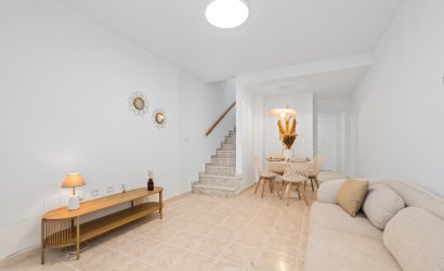 Reventa - Adosado -
Orihuela Costa - La Florida