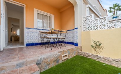 Reventa - Adosado -
Orihuela Costa - La Florida