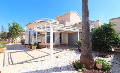 Reventa - Villa -
Ciudad Quesada - Atalaya Park