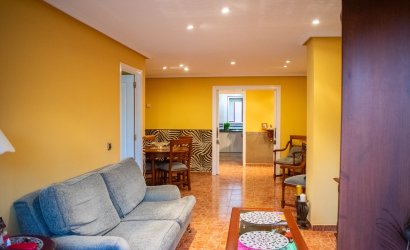 Resale - Apartment -
Guardamar del Segura - Center