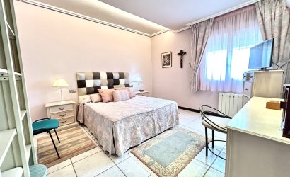 Resale - Villa -
La Mata - Costa Blanca