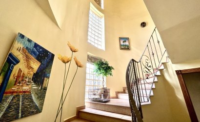 Resale - Villa -
La Mata - Costa Blanca