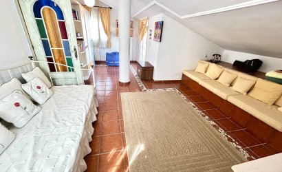 Resale - Villa -
La Mata - Costa Blanca