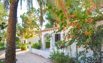 Resale - Villa -
Orihuela Costa - Punta Prima