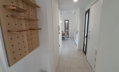 Resale - Villa -
Villamartin - Costa Blanca